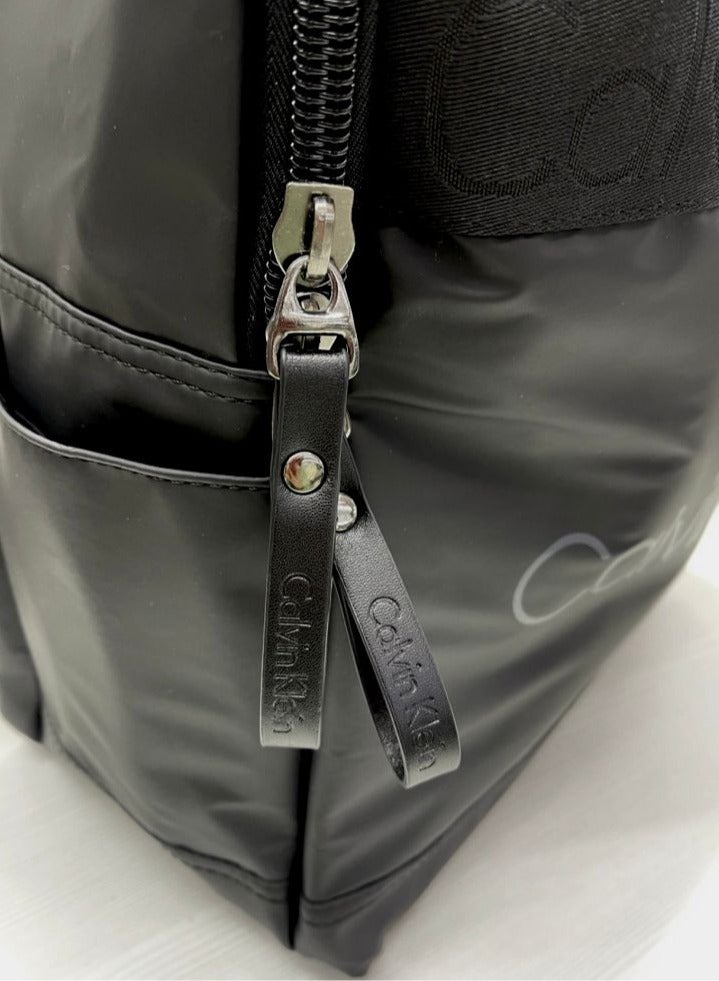 CALVIN KLEIN JEANS PLUS Calvin Klein Jeans Men's Black Backpack - Signature Logo  - Image 3