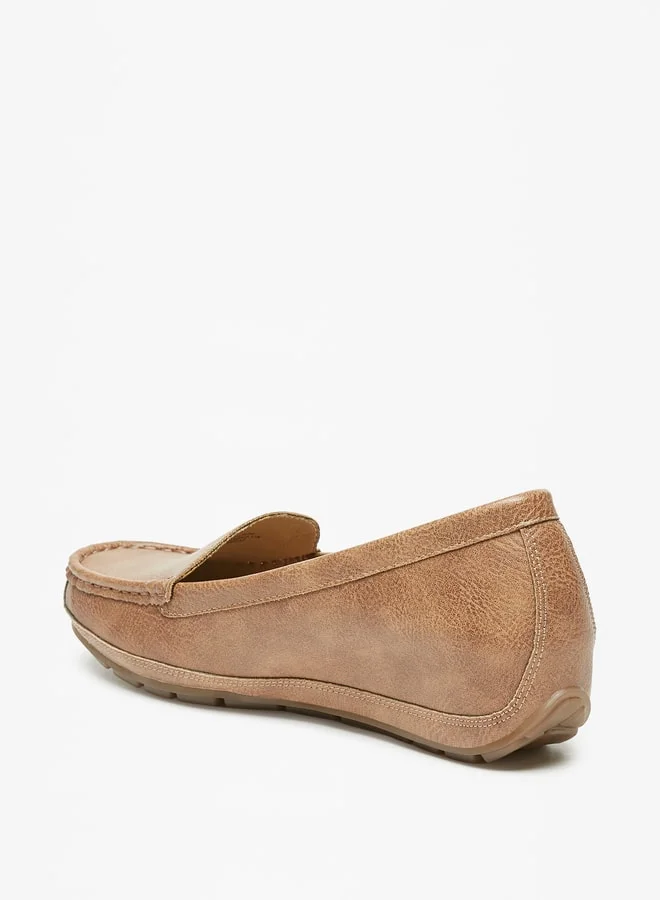 لو كونفورت Women Textured Slip-On Moccasins With Wedge Heels