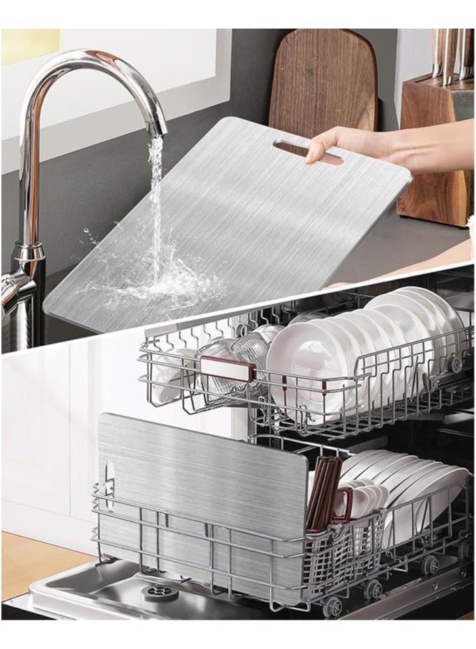 لوح تقطيع المطبخ، لوح تقطيع من الفولاذ المقاوم للصدأ مقاس 34 × 23 سم، يمكن تعليقه على حصيرة التقطيع، ألواح تقطيع شديدة التحمل غير قابلة للانزلاق للحوم والخضروات، آمنة للاستخدام في غسالة الأطباق للحوم والفواكه والخضروات - Image 4