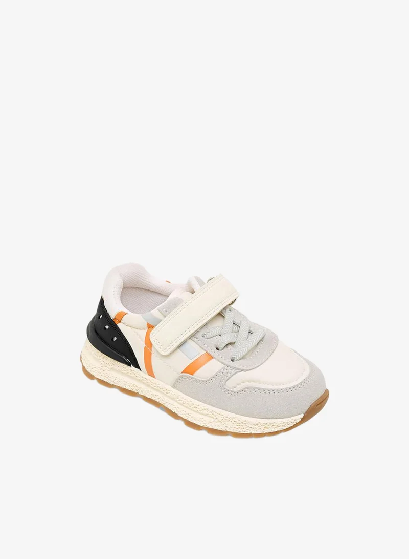 جونيورز Boys Hook & Loop Ankle Sneakers