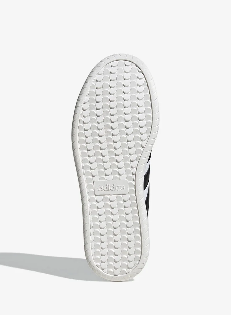 Adidas Cloud White / Core Black / Grey One Barreda for Women | Best Price UAE