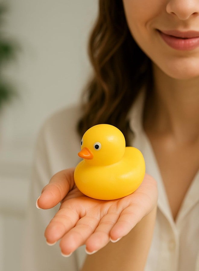 ألعاب حمام البط المطاطية الصفراء الكلاسيكية من كولورزبري، للأطفال الصغار، مجموعة من 6 قطع، آمنة للأطفال، تصدر صوت صرير عند الضغط عليها. - Image 3