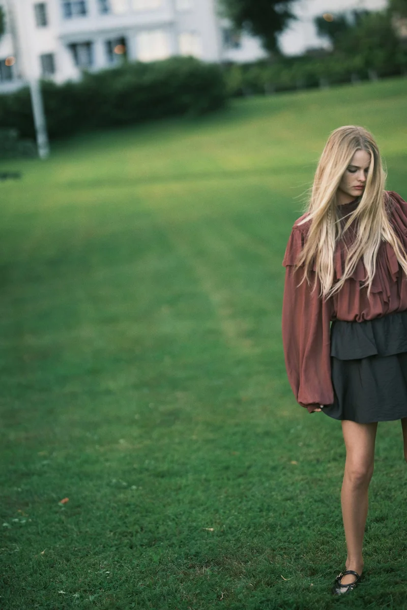 H&M Flared mini skirt