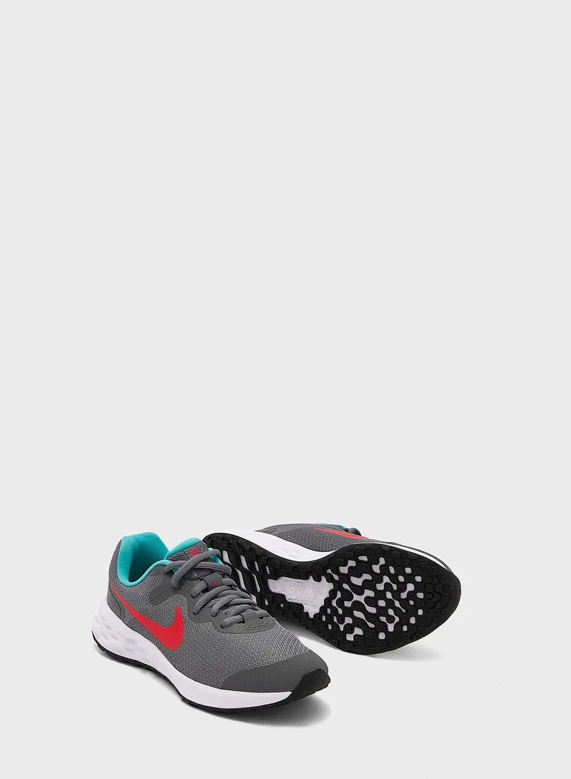 Nike Youth Revolution 6