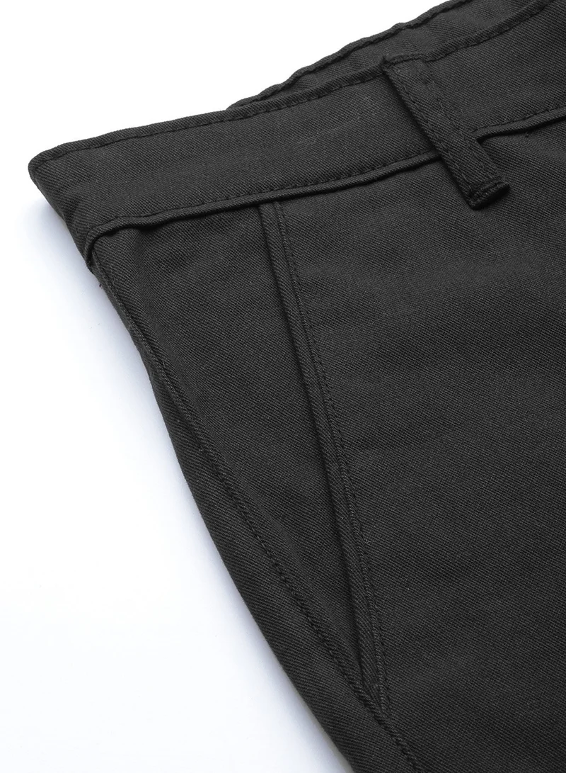 Hubberholme Slim Fit Black Chinos for Men with Classic Design