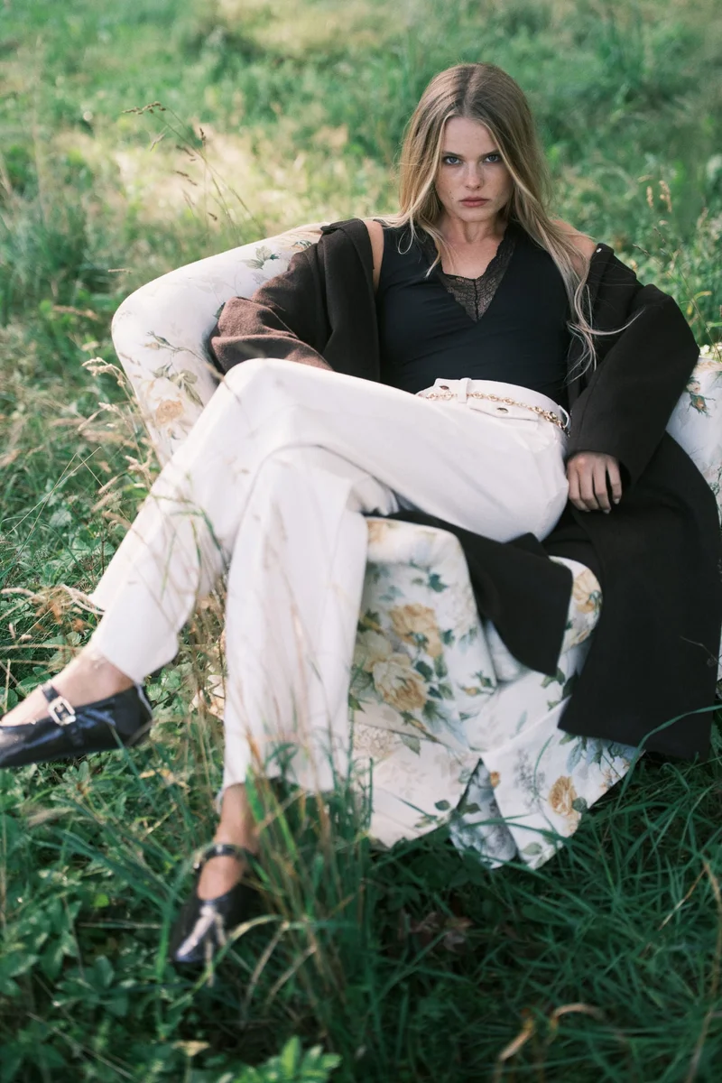 H&M Lace-trimmed thong body