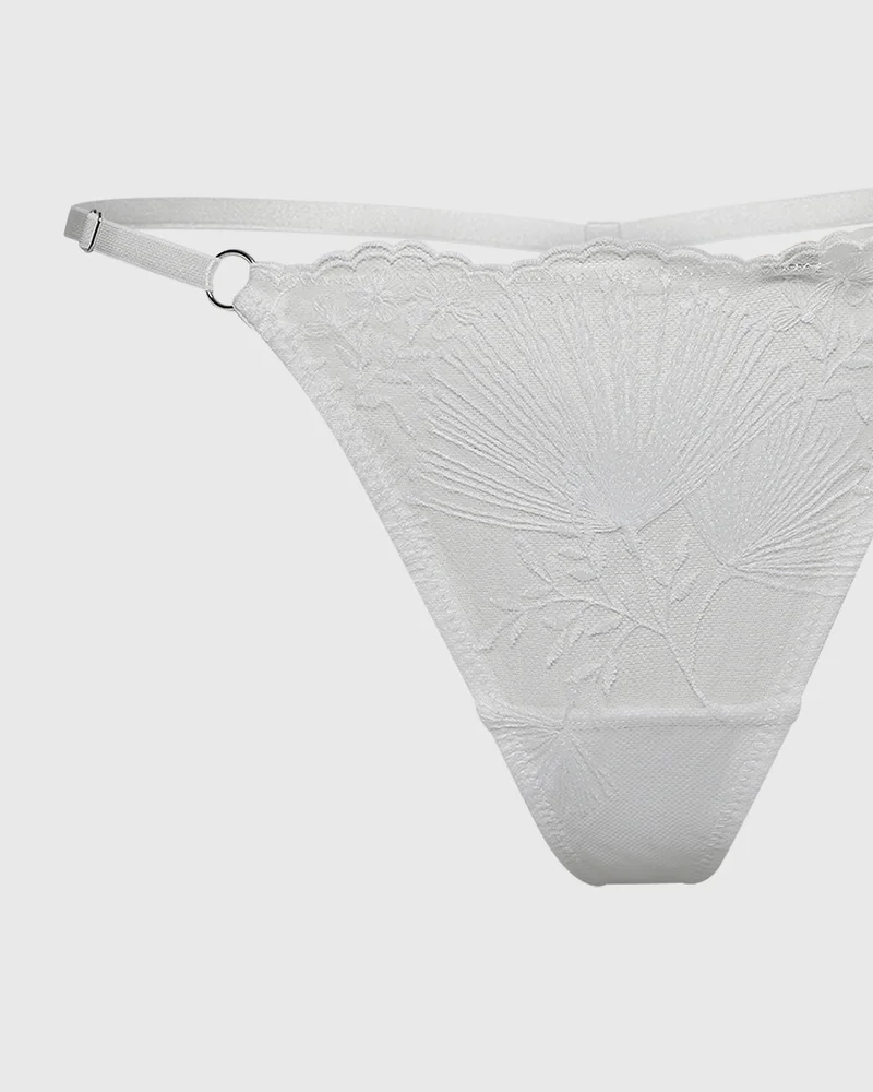 Isla & Evie Isla & Evie Sexy Lace Thong Panty