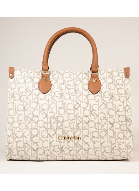 Elevate Your Everyday Style with Our Elegant Handbag: The Perfect Combination of Chic Design and Practical Functionality, Featuring Ample Storage, Durable Materials, and Versatile Styles to Complement Any Outfit—Your Essential Accessory