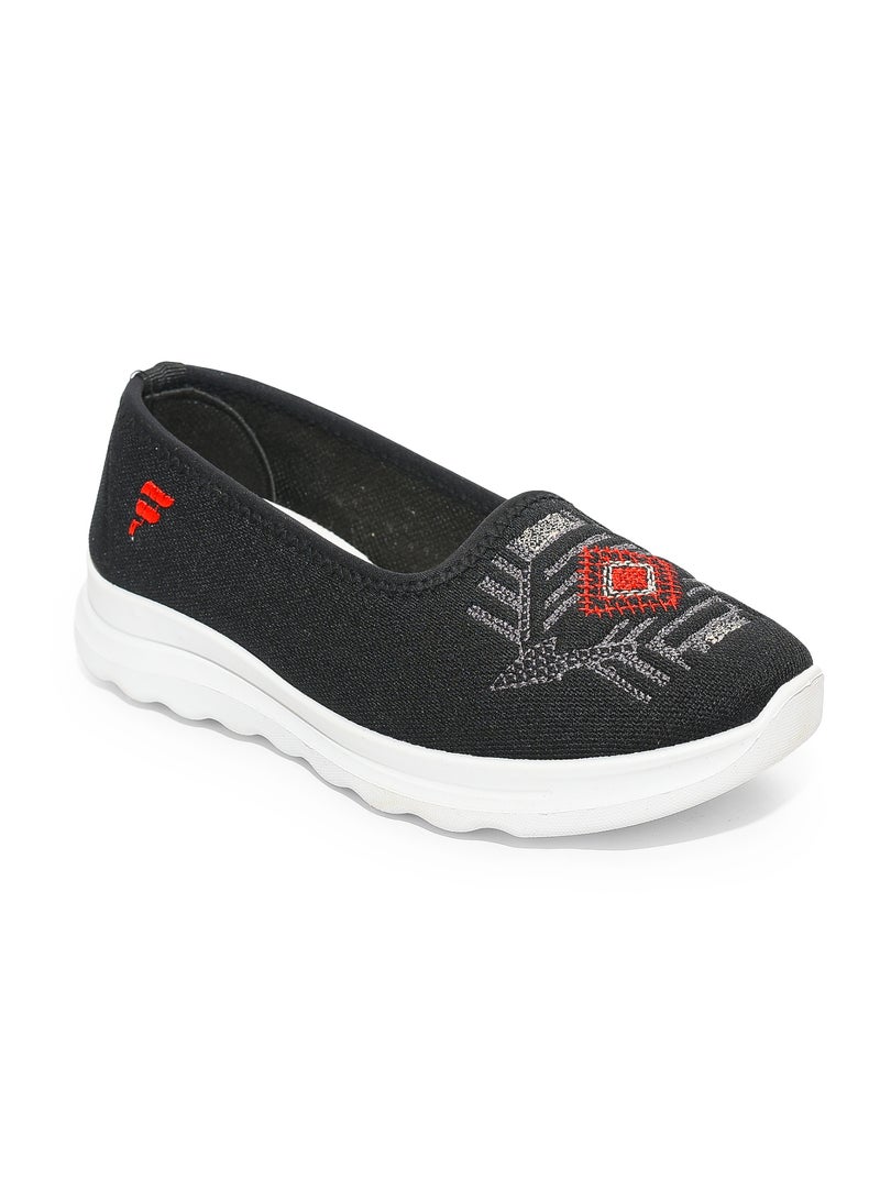 Desert Women's Lightweight Slip-On Shoes - Casual Embroidered Pattern - Image 2