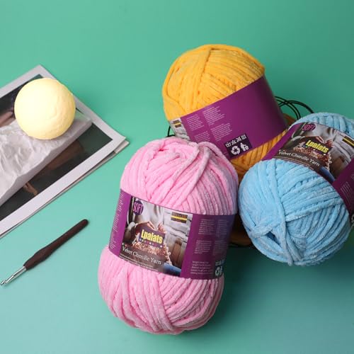 Lpalats Baby Blanket Yarn for Crocheting - 1 Pack of 200g/7oz Chunky Chenille Yarn for Knitting Blankets Amigurumi - #6 Super Bulky - 174 Yards Soft Thick Plush Yarns (1, Red) - Image 3