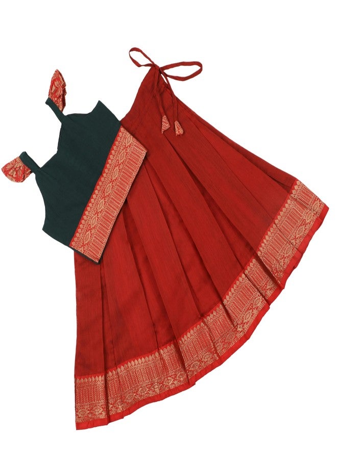 Picksparrow فستان باتو بافاداي/لينغا تشولي/فستان تقليدي من القطن والحرير الخالص من بيكسبارو (بأكمام مكشكشة) (أخضر/أحمر، 6-12 شهرًا) - Image 1