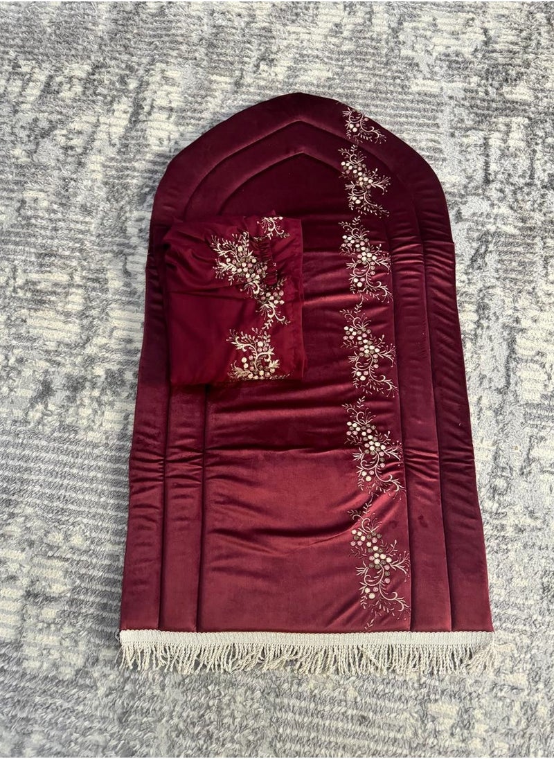 Brides Prayer rug set with embroidered scarf - burgundy  - Image 1