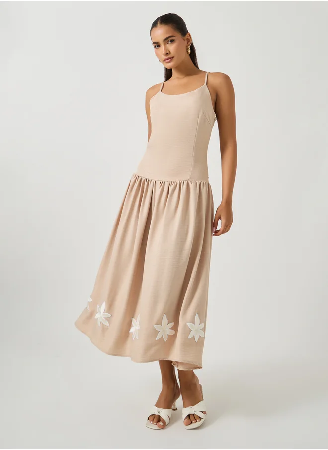 ستايلي Flower Applique Strappy A-Line Midi Dress