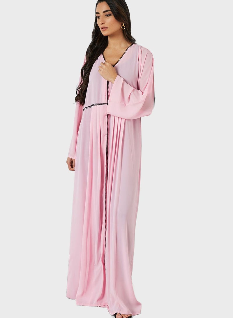 سيفي فور هانيا عباية مزينة بكسرات وحواف من الدانتيل - Image 4