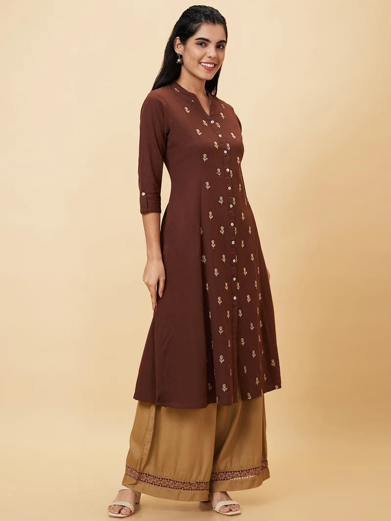 globus Women Brown Floral Embroidered Pure Cotton Straight Kurta