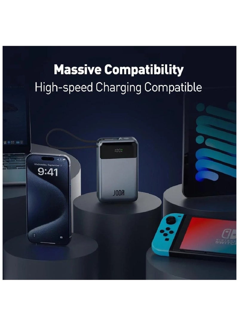 جودا باور بانك JODA SHARG 20 بسعة 20000 مللي أمبير وقدرة 65 واط PD يوفّر شحن سريع وفعّال للأجهزة المتعددة. مزود بكابل USB-C مضفّر وشاشة LED لعرض مستوى الشحن، مع منفذين USB-C وUSB-A لمرونة أكبر. - Image 5