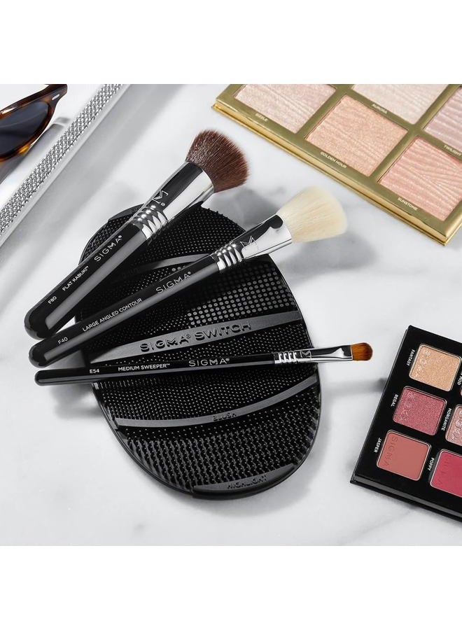 Sigma Beauty Professional E54 Medium Sweeper Brush – Professional Eyeshadow Brush for Controlled Lid Application, Packing on Metallic Shades & Highlighting the Brow Bone (1 Brush) - Image 5