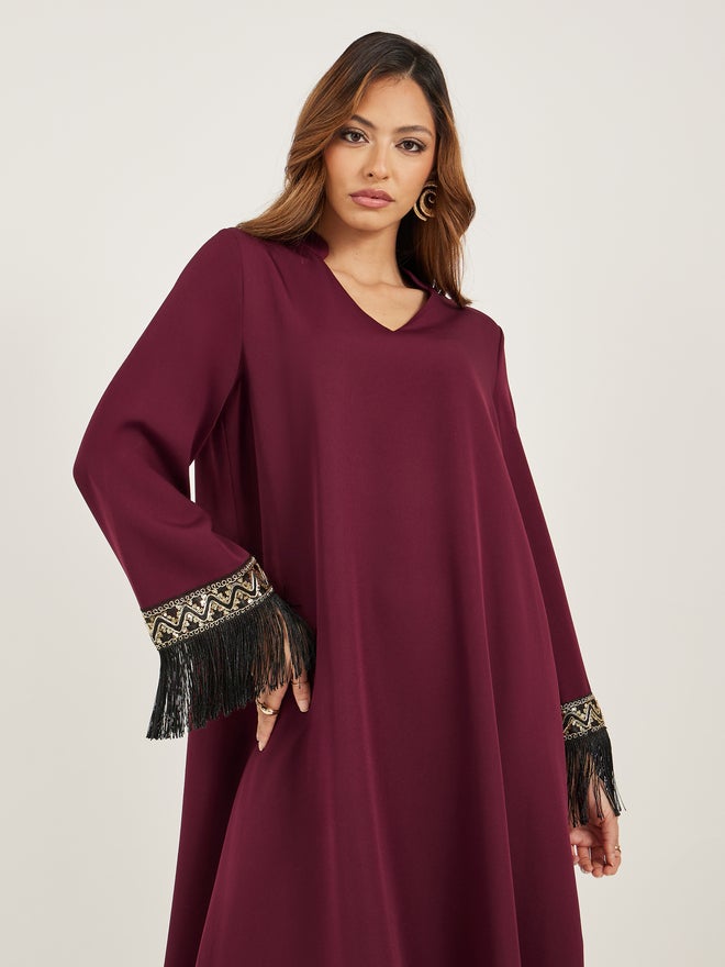 Styli Amirah Lace Detail Collared Jalabiya with Tassel Trim  - Image 3