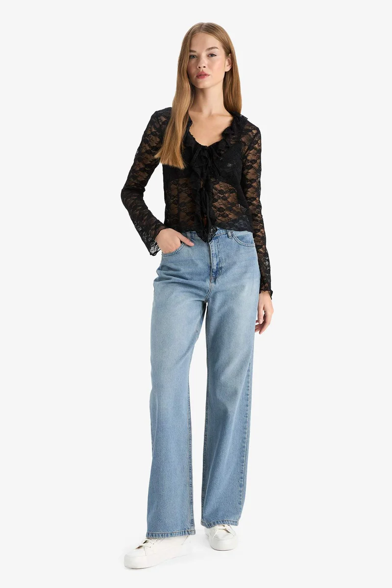 ديفاكتو Slim Fit V-Neck Long Sleeve Blouse