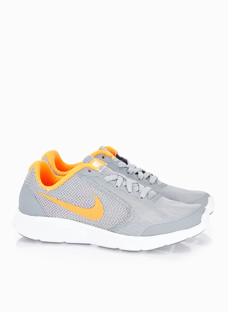 Nike Revolution 3 Youth