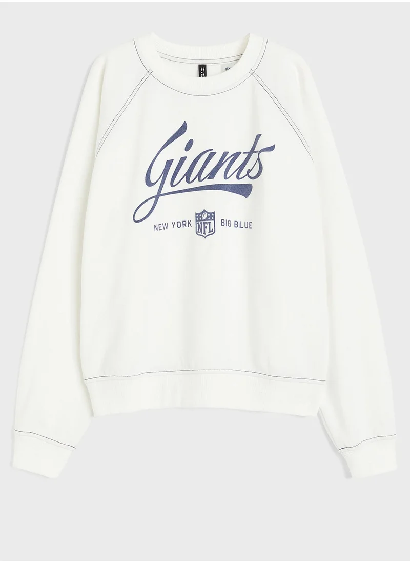 H&M Crew Neck Graphic Sweatshirt