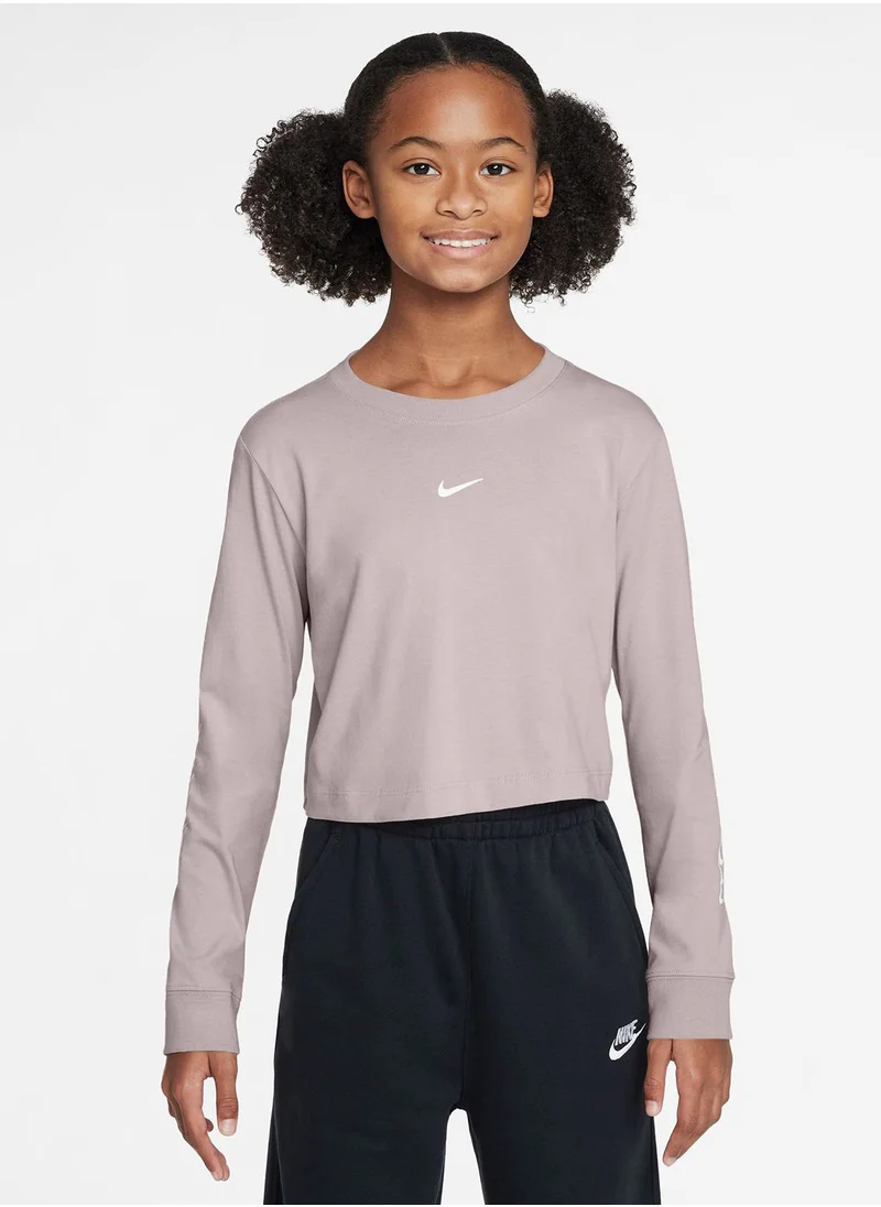 Nike Nsw Dance Swoosh Graphic T-Shirt