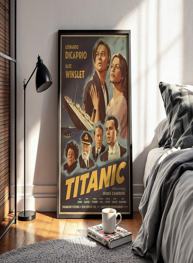 Waltractive ملصق فيلم تايتانيك مؤطر وجذاب - لوحة جدارية سينمائية رومانسية كلاسيكية - عمل فني سينمائي عتيق لديكور المنزل والمكتب العصري - إطار أسود أنيق - متوفر بمقاسين: 33×22 و 48×33 سم - Image 1