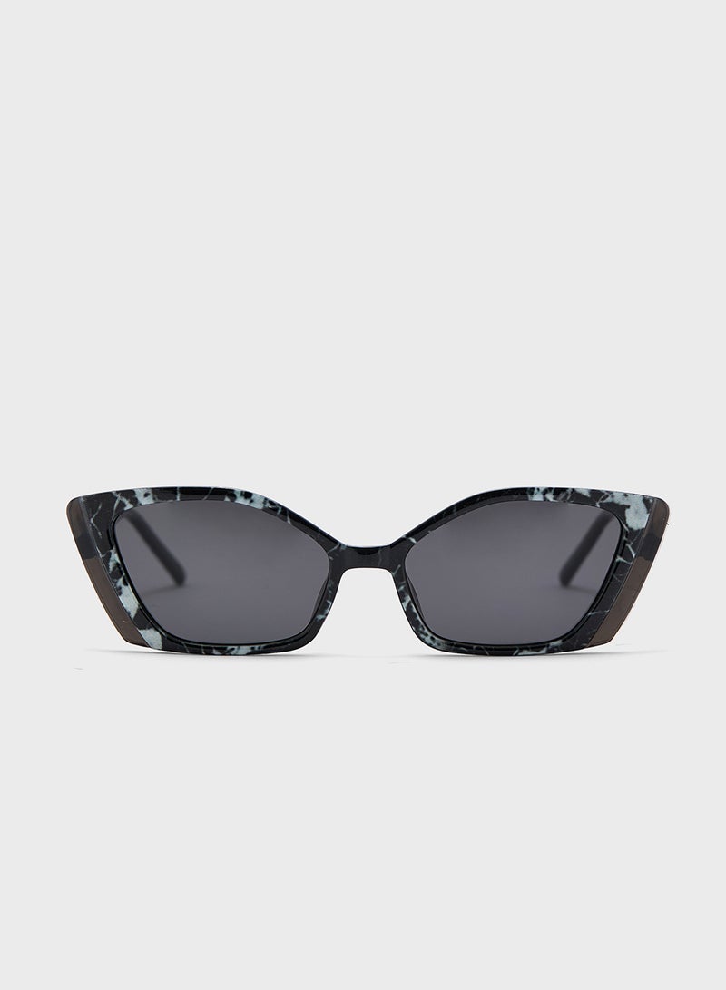 ELLA Polarized Angular Cat Eye Sunglasses  - Image 2