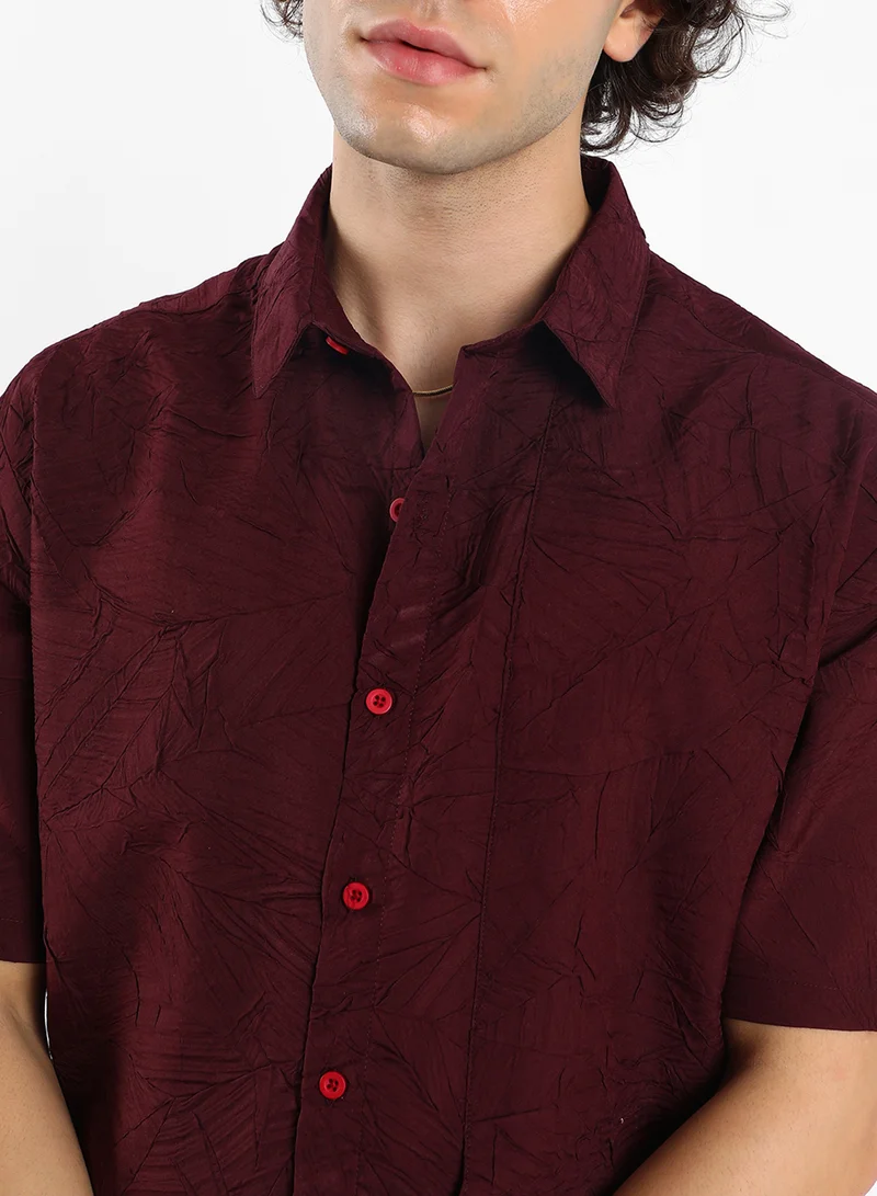 Campus Sutra Men's Wine Red Foliage-Tactile Shirt