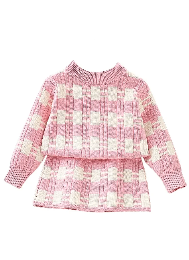 صندوق المفاجآت الصغيرة Pink & White Checkered Pull over style 2 pcs top & Skirt Winterwear set for Girls