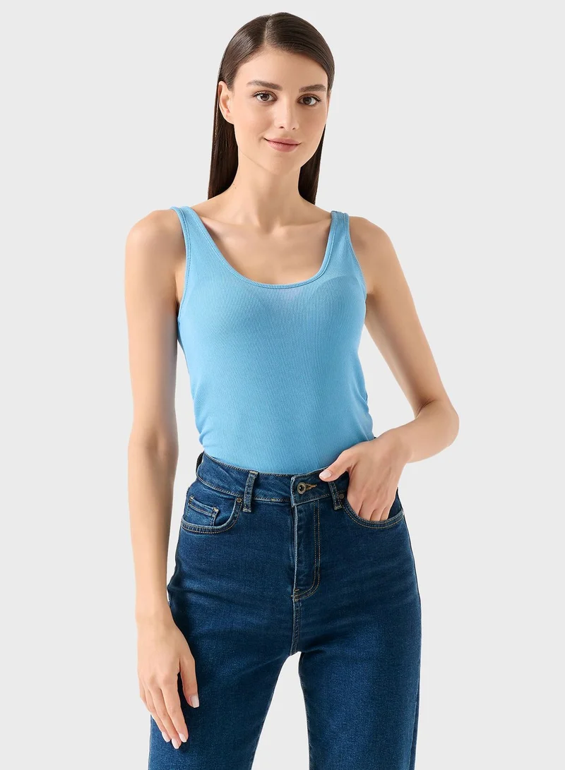 Jimmy Key Scoop Neck Tank Top