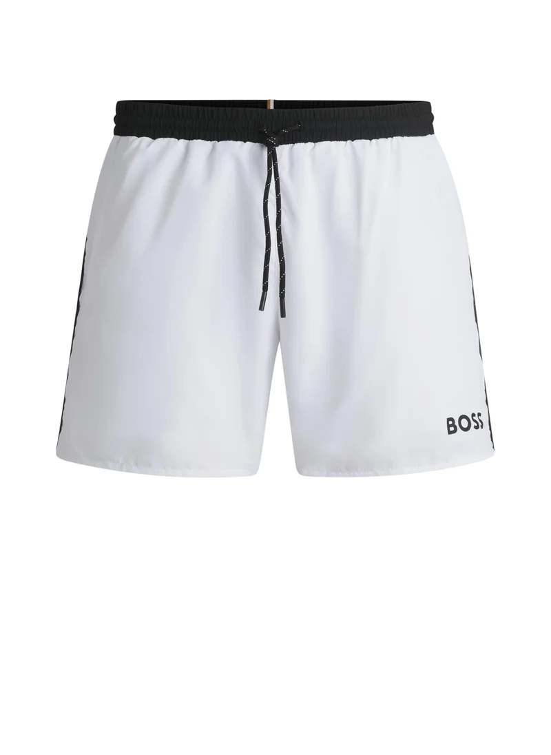بوس Quick-dry swim shorts with logo print