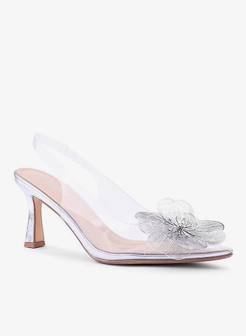 Cuple Stylish heel shoes that elevate any outfit.