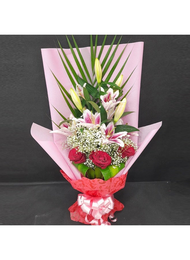 Carmel Flowers باقة ليلي مع ورود