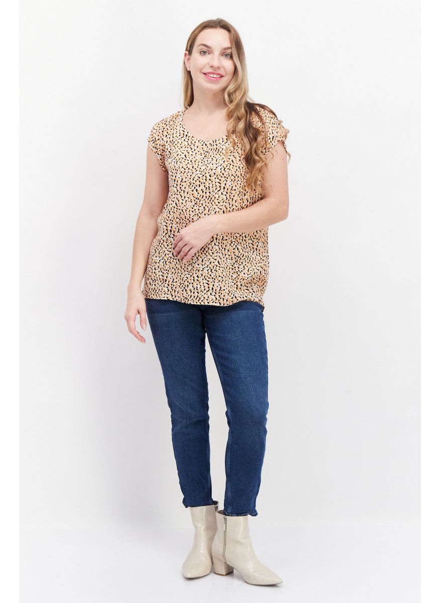 Women Round Neck Sleeveless Allover Print Blouse, Yellow Combo - pzsku/Z4AE1C05719CDCE97B6BDZ/45/_/1740485974/14eec1b0-7267-420e-af57-16a7ac01712f