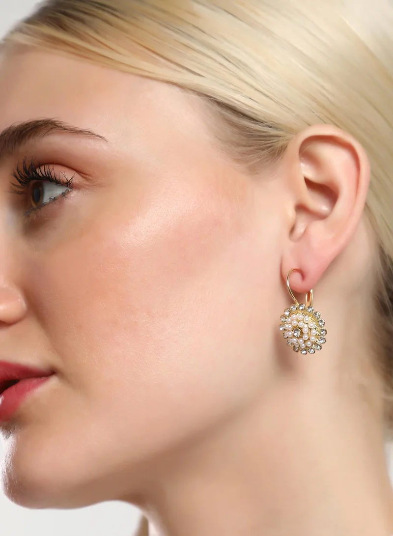 سوهي أقراط متدلية مرصعة بالأحجار واللؤلؤ الصناعي