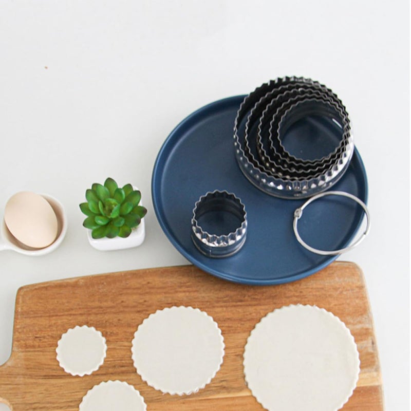 Stainless Steel Round Cookie Cutters Set With Dual Sided Fluted And Smooth Edges - Image 5