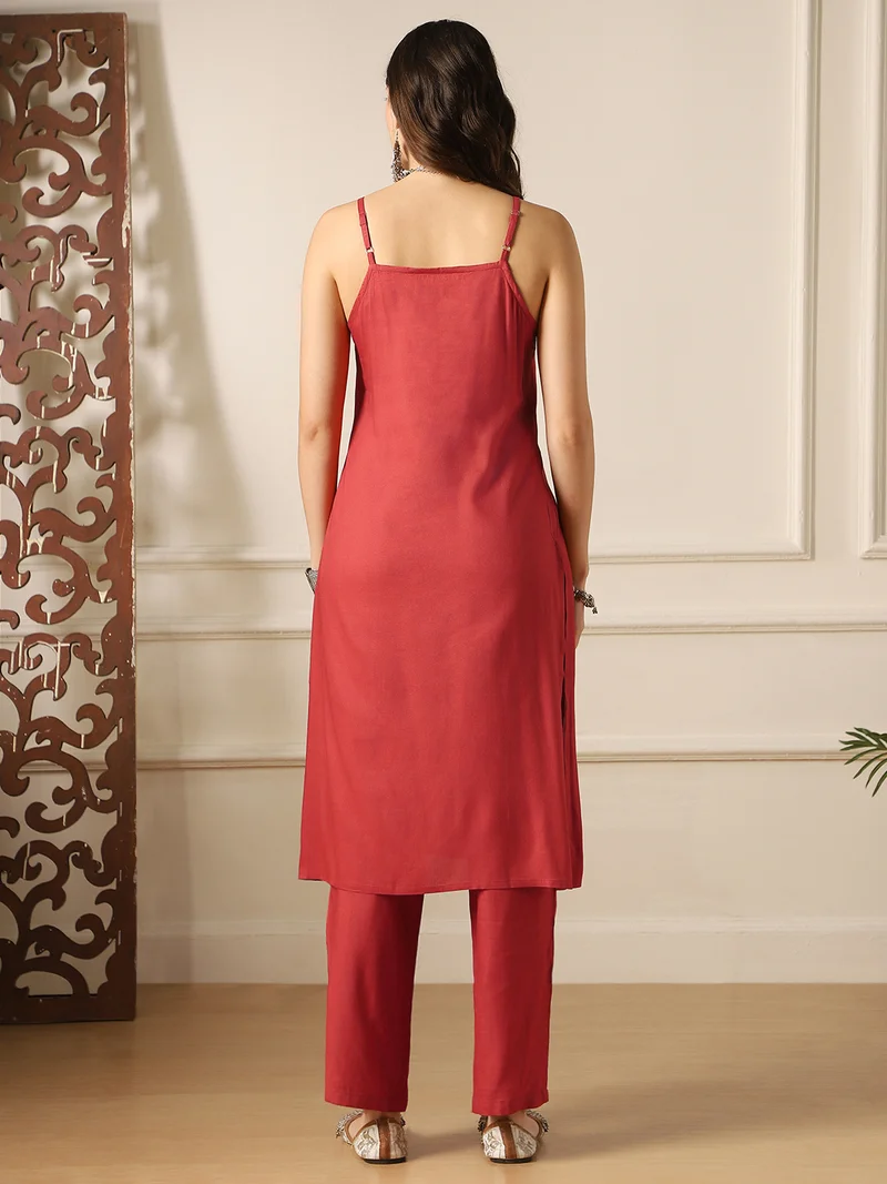 globus  Globus Women Rust Square Neck Embroidered Detail Strappy Sleeves Straight Kurta & Pant Fusion Set for Women | Best Price UAE