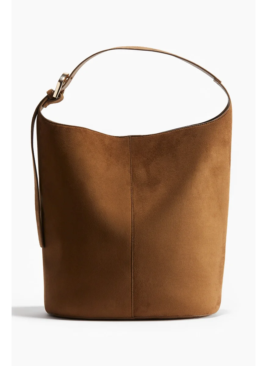 اتش اند ام Bucket Bag