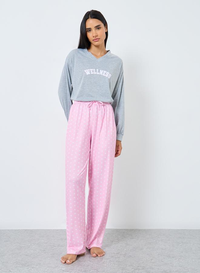 Styli V Neck Wellness Slogan Print T-Shirt and Star Pyajama Set - Image 4