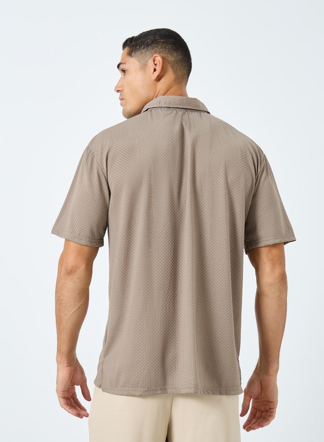 Styli Regular Tit Textured Polo with Button Placket - Image 4