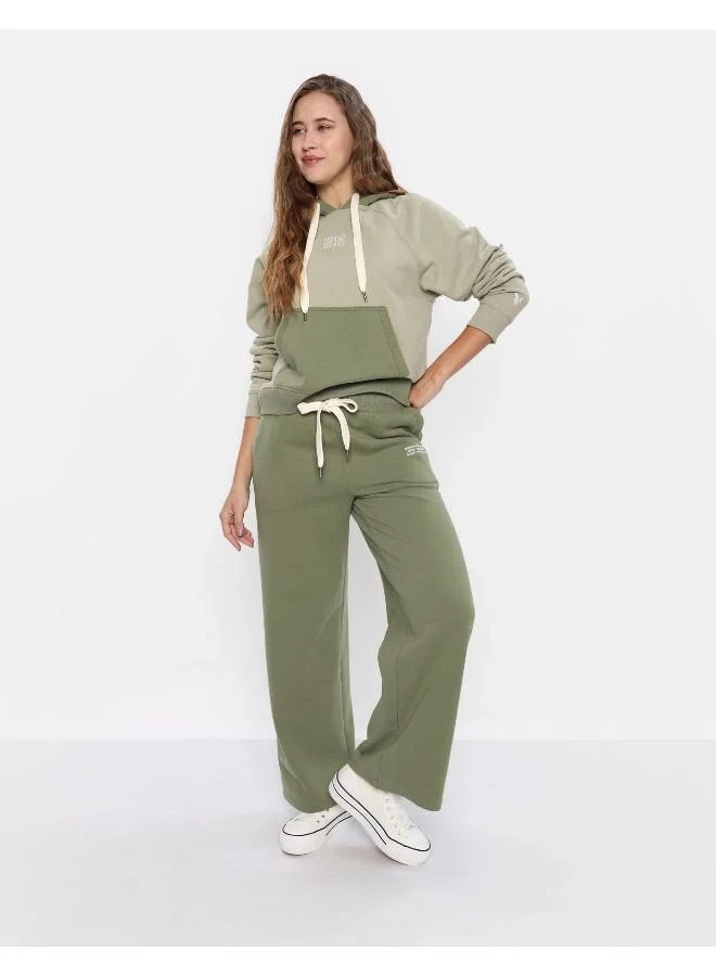 American Eagle AE Graphic Wide-Leg Fleece Sweatpant