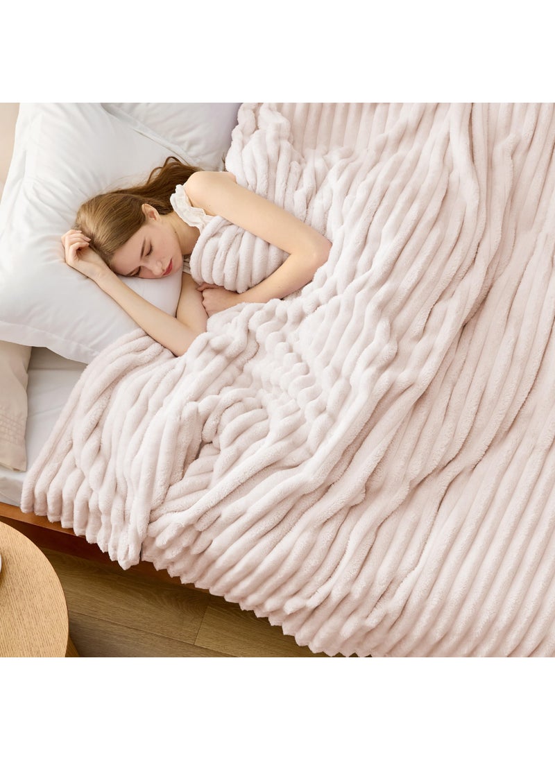 Bedsure Bedsure California King Size Blanket for Bed - Super Soft Cozy Blankets for Women  Cute Large Blanket for Girls Crystal Pink  102x96 Inches  - Image 3