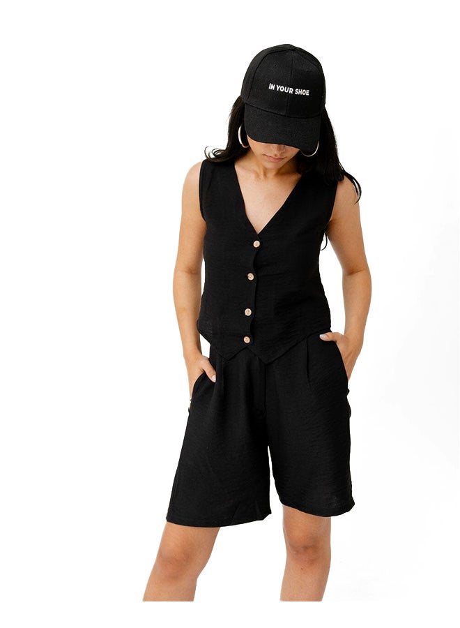 In Your Shoe Black Linen Shorts - Image 2