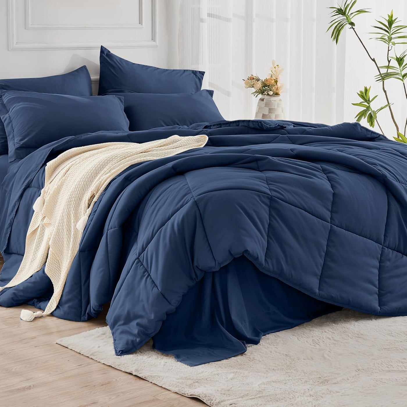 The Home Mart Home Mart Down Alternative 5pcs Comforter Set Navy Blue – Ultra Soft Microfiber Duvet with 250GSM Filling – Single Size 160x200 cm – Lightweight, Breathable & Hypoallergenic Bedding for 
