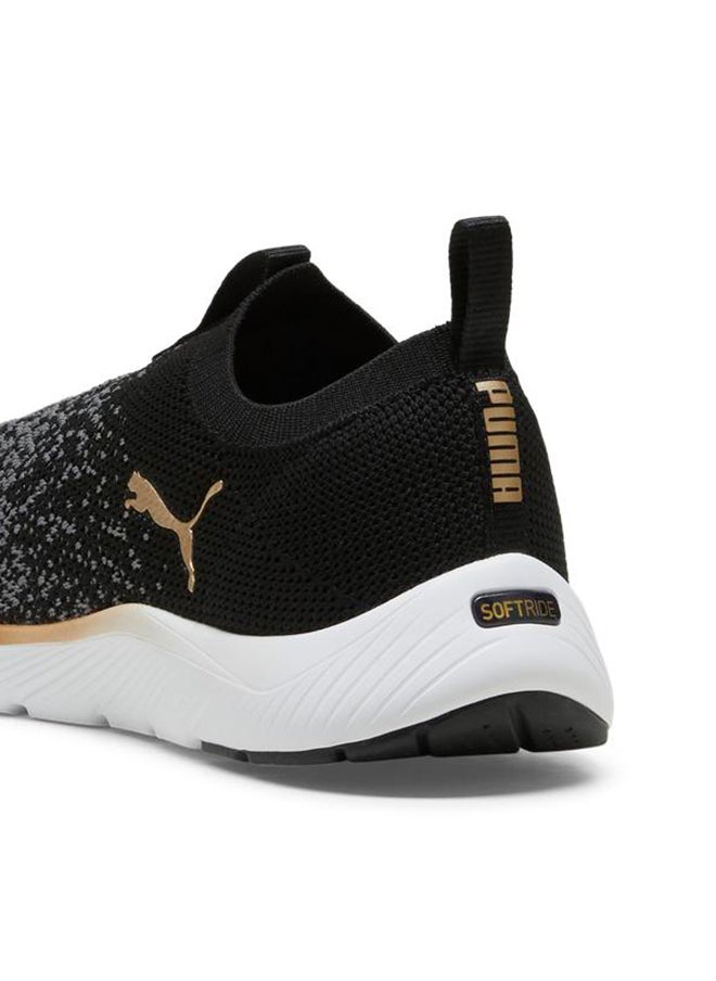 PUMA - Softride Remi Slip-On Knit - Image 1