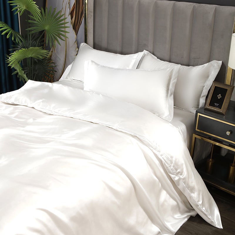 Satin Imitation Silk Bedding Foreign Code Home Textile Quilt Cover Pillowcase Three-Piece Set - Image 2