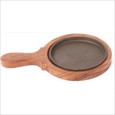 SAIFPRO Round Brownie Sizzler Plate Wooden Base and Cast Iron 6 inch Sizzler Plate with Handle - Image 2