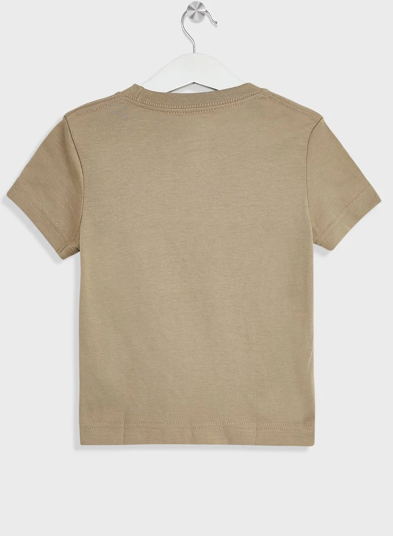 Nike Kids Brandmark Square Basic T-Shirt