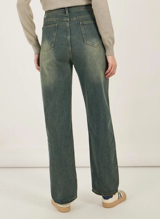 Styli Styli Straight Fit Mid Rise Tinted Washed Jeans